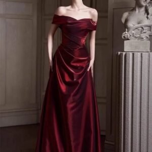 Elegant Red Dress for Rent